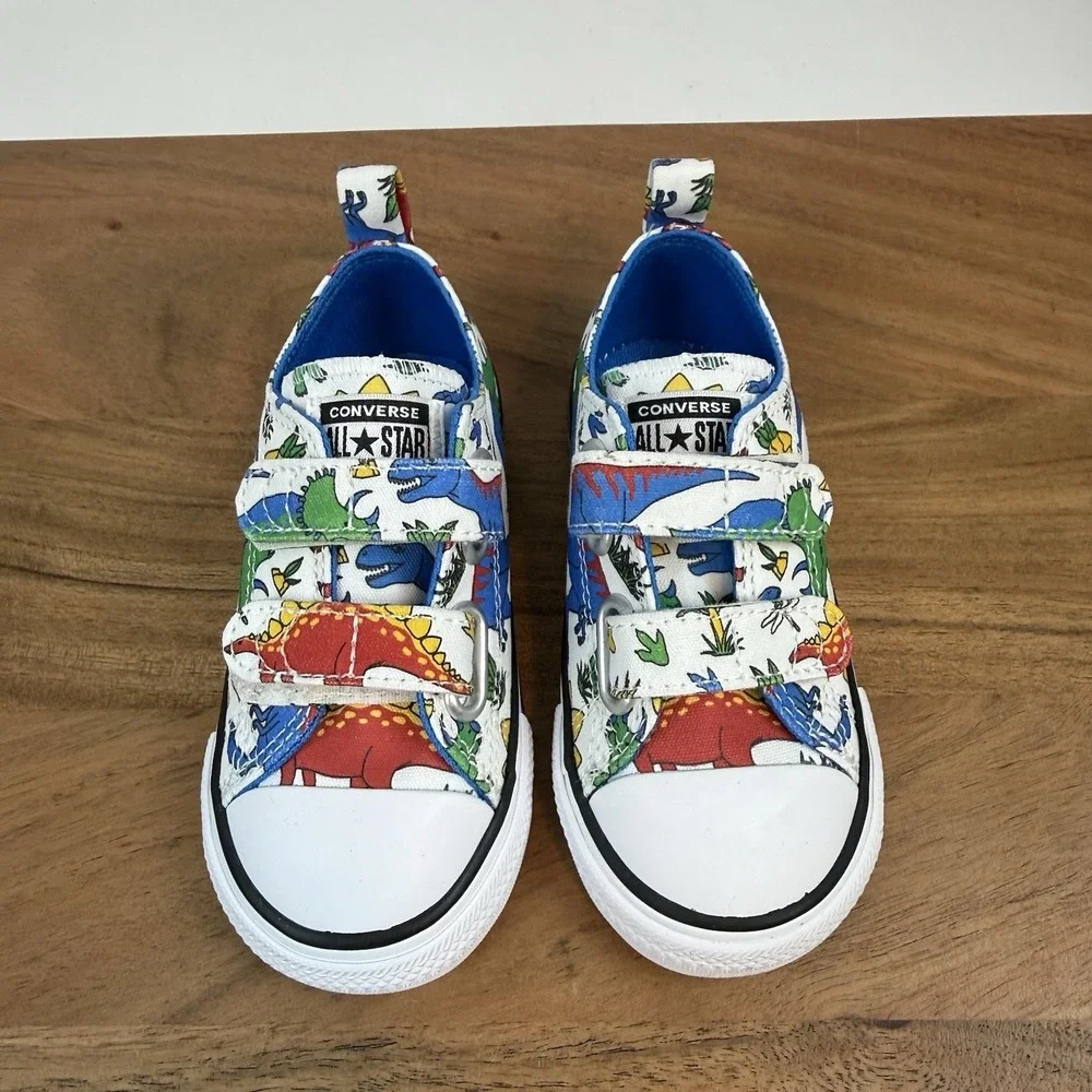 New Little Kids Converse Chuck Taylor All Star Dino Party Sneakers‎ Size 7 C